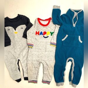 Baby Gap Baby Toddler Fall/Winter Onesie Bundle Size 12-18 Months